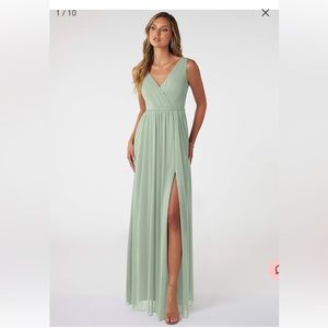 AZAZIE TANICIA - bridesmaid or evening dress in dusty sage (green) LIKE NEW